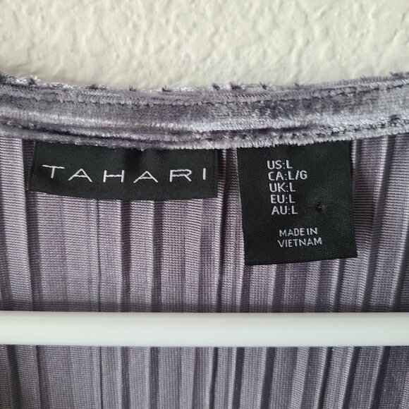 Tahari US Women's Size L Ribbed Velour Surplice Long Sleeve Top Holiday Velvet - Picture 4 of 9